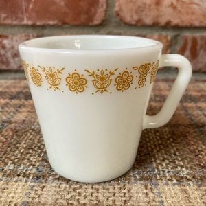 Vintage Pyrex, Corelle Mug-1, Gold Butterfly